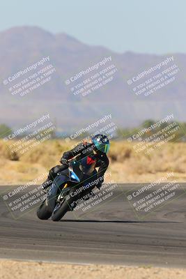 media/Nov-06-2023-Moto Forza (Mon) [[ce023d0744]]/4-Beginner Group/Session 3 (Turn 16)/